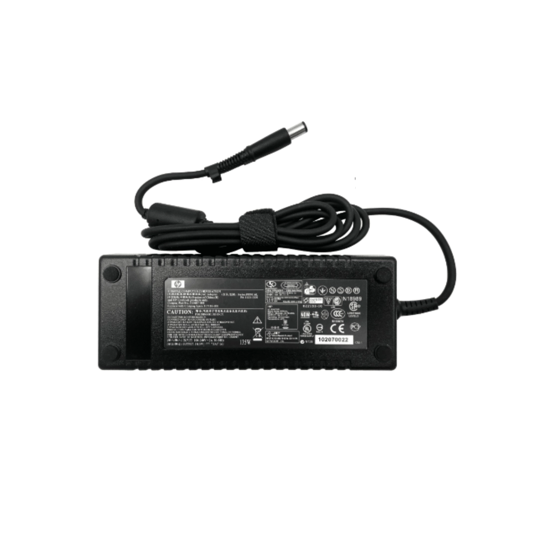 (3368) Cargador de laptop hp 19v 7,1a 7.4x5.0mm con aguja